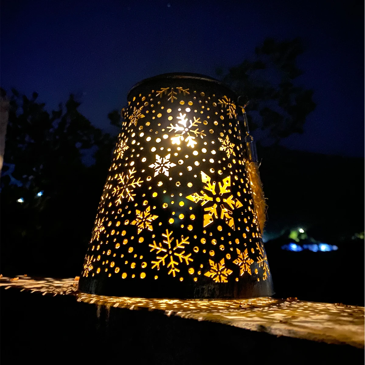 Outdoor Lighting Vintage - Vintage Finish Metal Solar Lights, Outdoor
