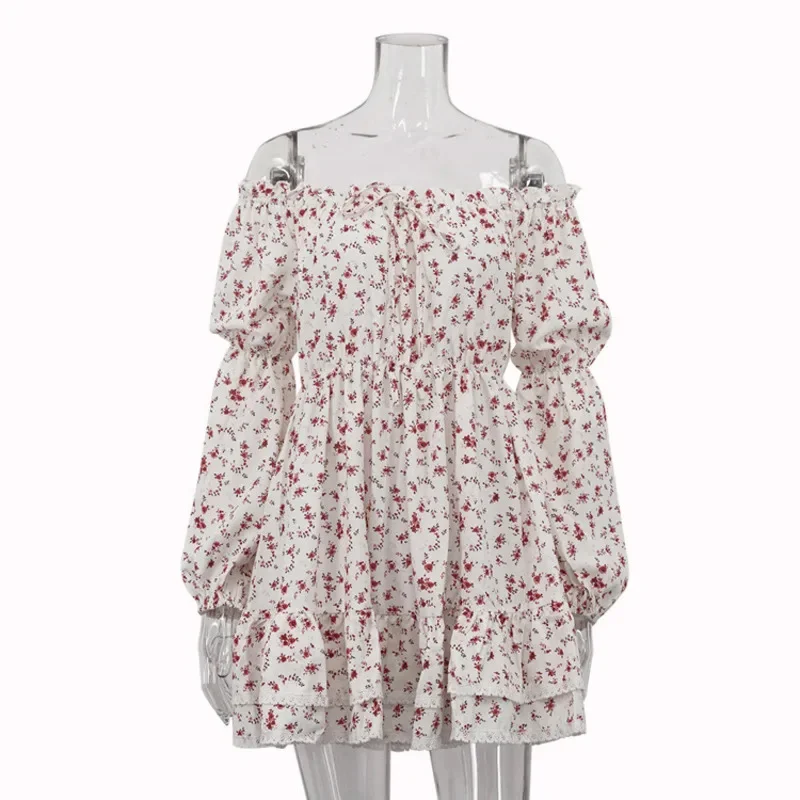 Abito sexy con maniche a sbuffo e spalle scoperte Abito bustier smock aderente con gonna a trapezio con pannello in pizzo a vita alta con stampa di moda