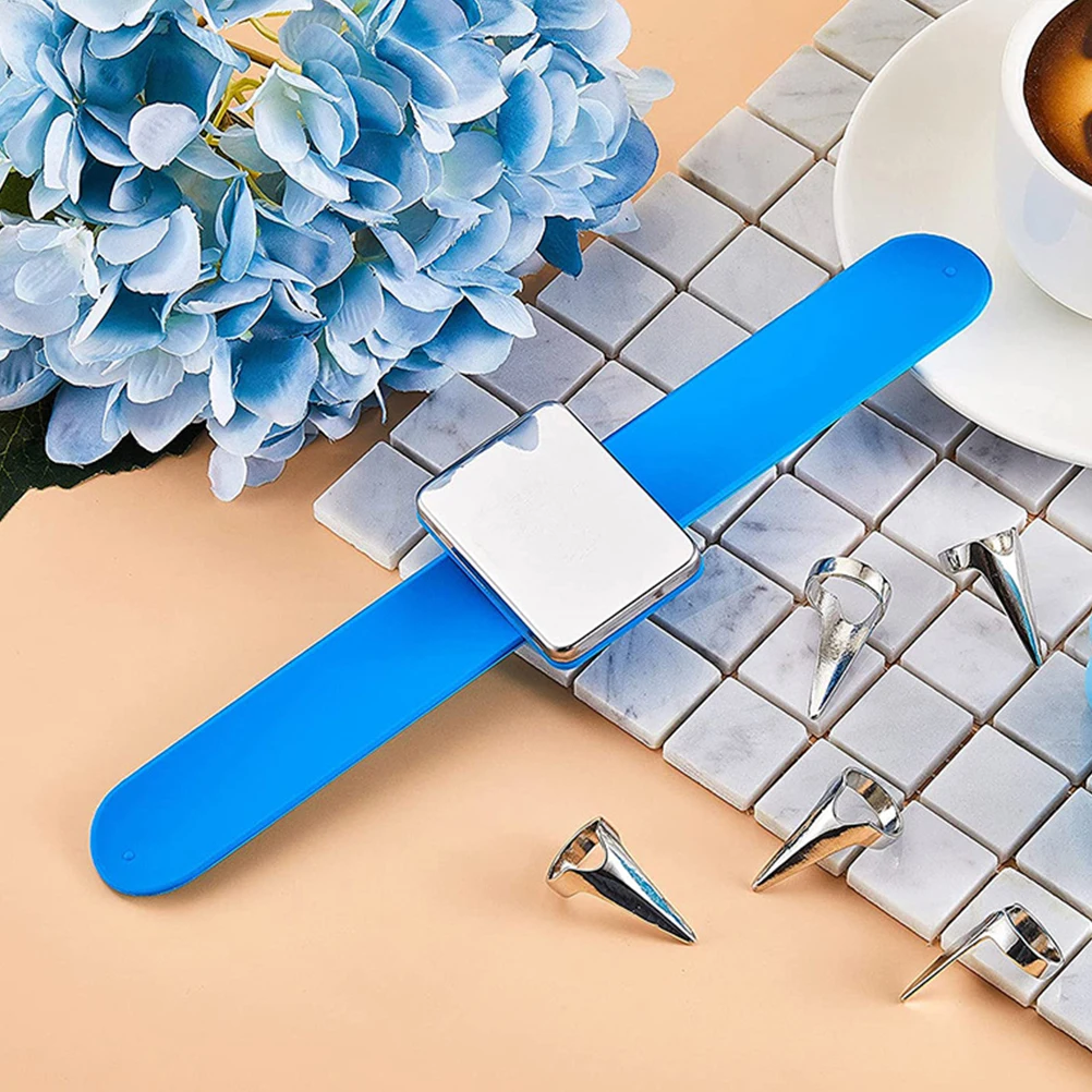 

1Set Nail Finger Magnetic Hair Parting Rings Braiding Sectioning Rings Hair Extensions Hairdressing Tools Salon Accessories