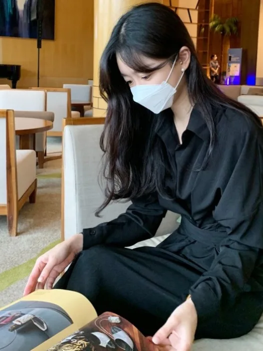 우아한 긴 소매 셔츠 드레스 여성용 크로스 타이 디자인 시크한 가을 드레스 출퇴근 스타일 순수 전자 상거래 판매 중국산