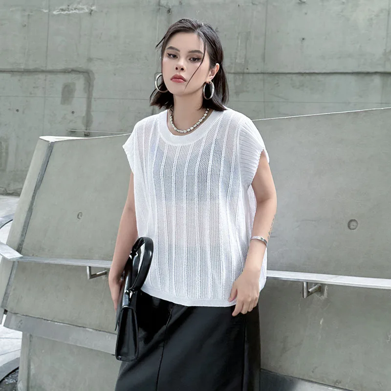 

Summer Knitted Shirt for Women, Back Splicing Hollow Lace T-shirt, 2025 Summer New Loose and Slimming Top women clothes