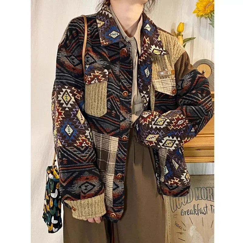Giacca stile etnico patchwork di marca American Retro Loose Fit Giacca stile vintage giapponese per coppie in primavera e autunno 2025
