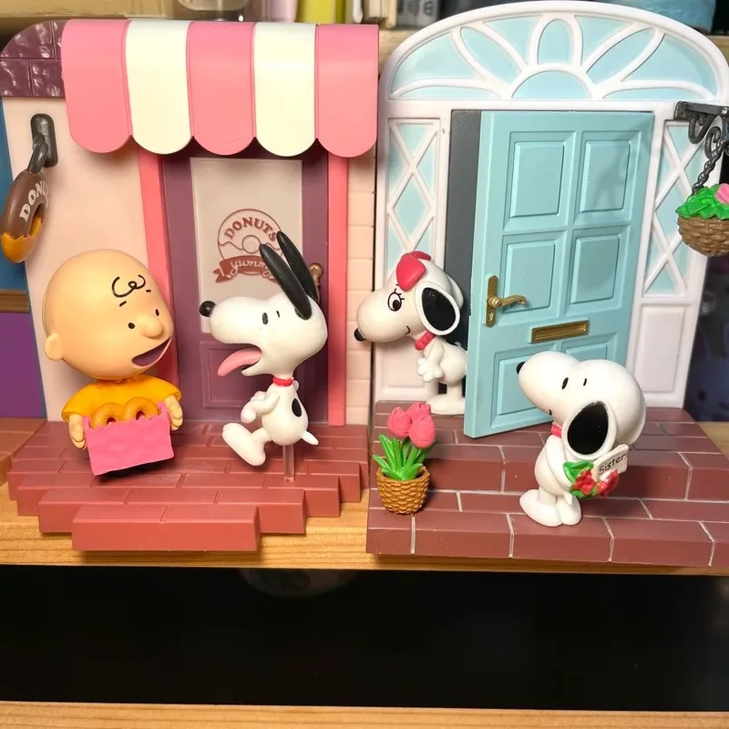 Asli Ulang Kisah Gerbang Snoopy Adegan Miniatur Kotak Buta Model Versi Q Mainan Koleksi Hadiah Liburan Super Lucu