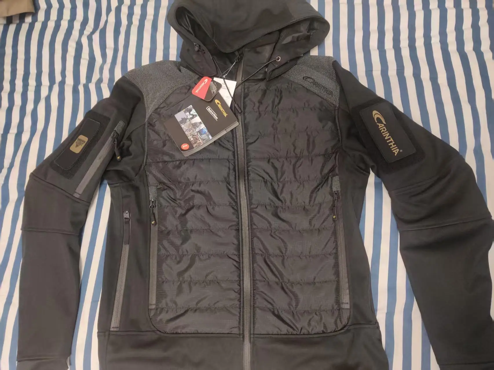 ISG 2.0 tactical soft shell jacket with detachable hood