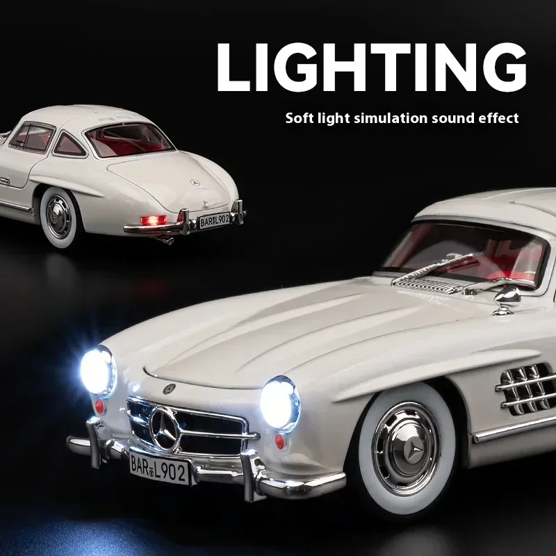 1:24 300SL Klassieke Vintage Auto Hoge Simulatie Diecast Metaallegering Model auto Geluid Licht Trek Collectie Kinderen Speelgoed Geschenken