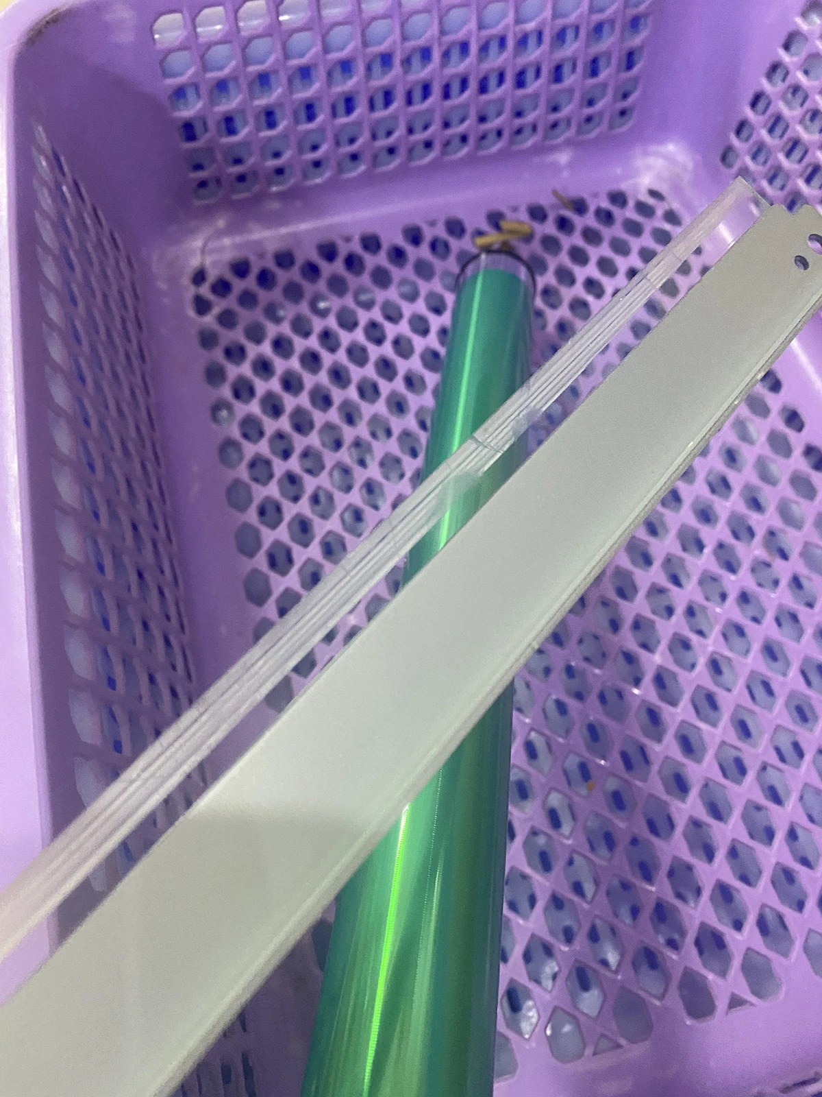 

Барабан OPC + чистящее лезвие для Toshiba E-Studio 168 208 230 280s 163 182 212 242 232 282 233 283 18 195 223 225 243 245 Цилиндр