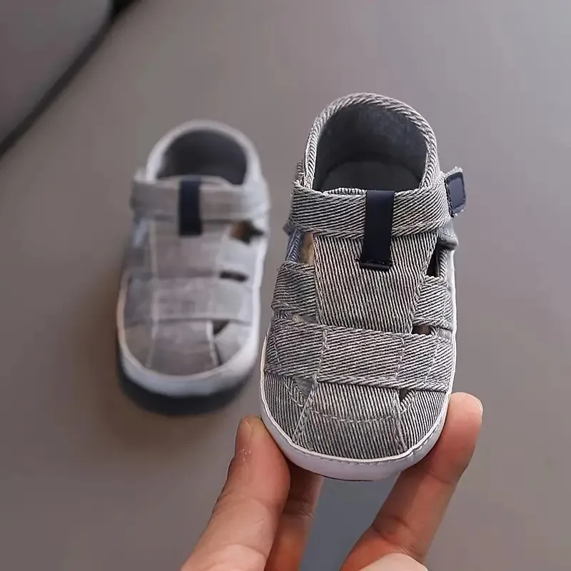 Newborn Boys And Girls Baby Shoes Fashion Canvas Soft Soles First Walking Shoes Breathable Sandals Popular Summer Beach Shoes