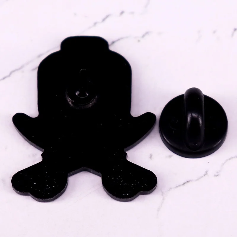 Dead Bricks Tell No Tales Hard Enamel Pin Cute Funny Skull Brooch Badge Creepy Jewelry Gift