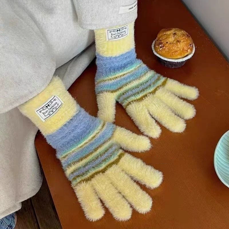 Korean Design Stripe Velvet Gloves For Women Fashion Girl Soft Warm Mittens Knitted Trendy Hand Warmer Skiing Riding Windproof