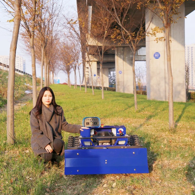 Customized Professional Grade Remote Control Lawn Mower With a display - Smart Lawn Mower  Made in China for Farm
