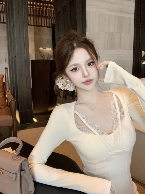 

Women's Long Sleeve Knitted T-shirt Lace Patchwork Slim Fit Winter Waist Cinching Pure Desire Slimming Base Layer Top