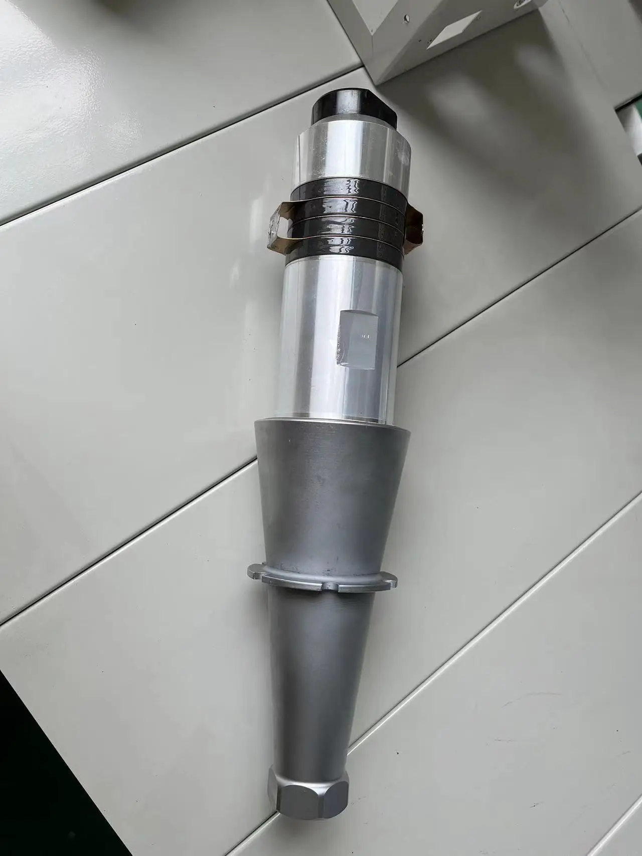 15khz 2600w 15k 15 Khz Machine 2600 W Ultrasonic Welding Conical Transducer For Plastic Machine