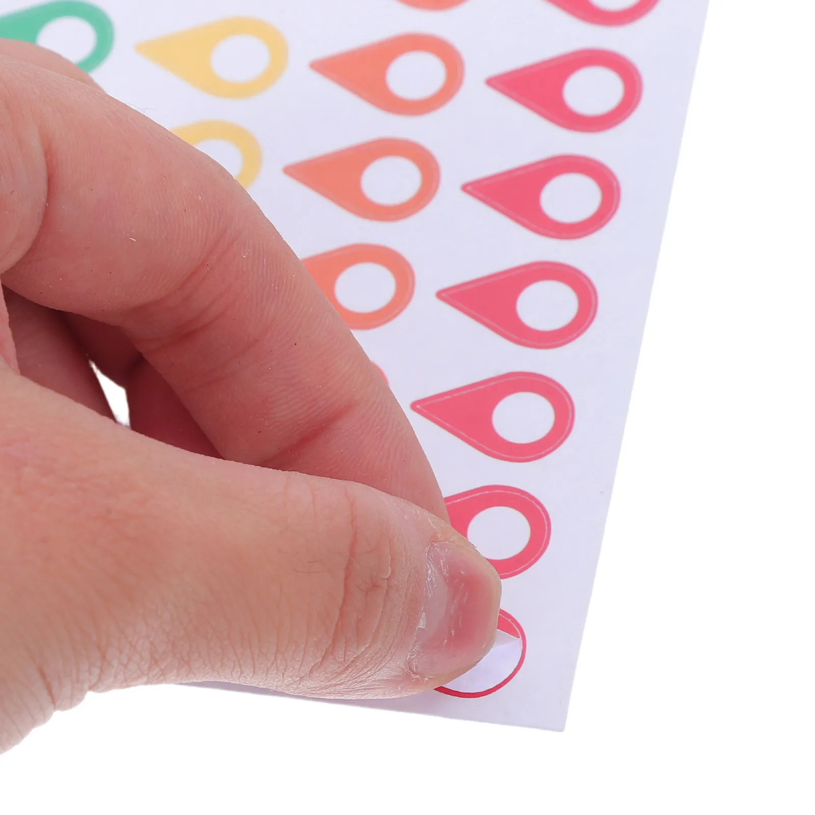 560Pcs Map Location Flag Stickers Vibrant Self-Adhesive Marking Labels for Travel Maps Road Trip Planning School Projects