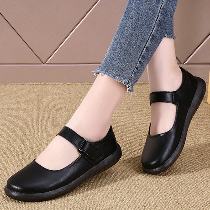 Genuine Leather Women Nurse Shoes with Soft Soles and Comfortable Small White Shoes for Women Flat Bottomed Medical Work Shoe