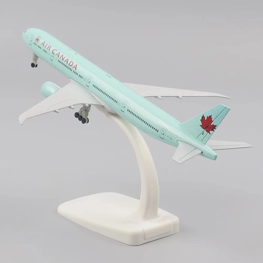 Aviation 20cm 1:400 Metal Aircraft Model Canada B777 Toys Replica With Landing Gear Alloy Material Simulation Boy Gift