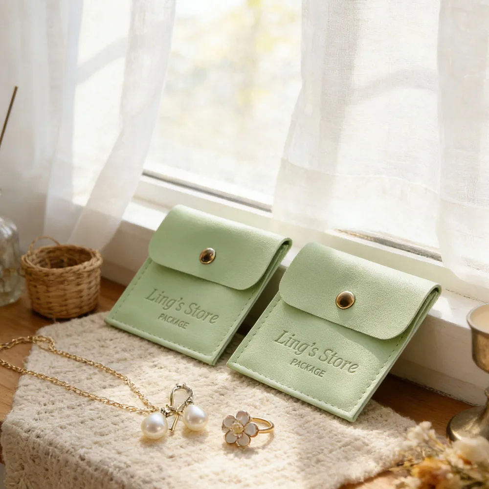 

50/100 шт. персонализированная 8x8 см зеленая сумка-защелка из искусственной кожи мятная сумка для ювелирных изделий кольца серьги ожерелье свадебные сувениры органайзер для подарков