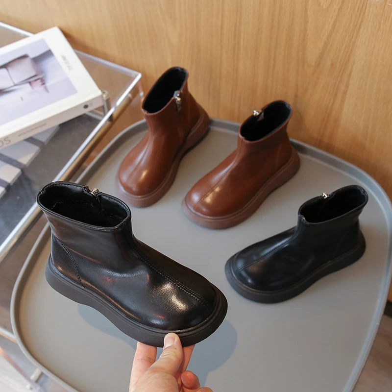 

Children Fashion Boots Simple Girls Ankle Boot Black Kids Short Leather Boots Side Zipper Thick Bottom Autumn Winter 2025 New