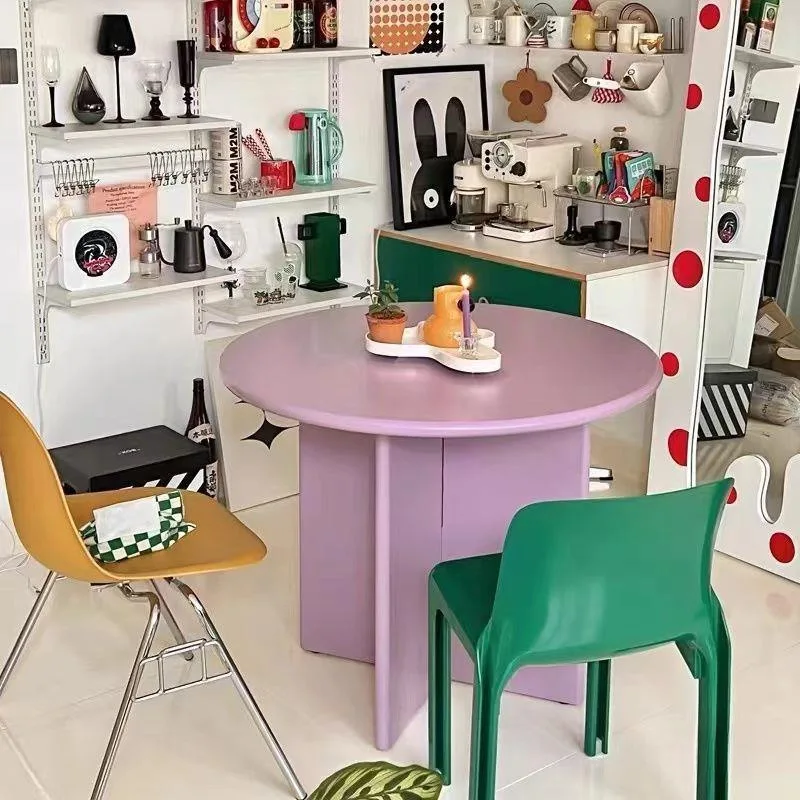 

Round dining table Small apartment Home modern simple creamy atmosphere Leisure table White