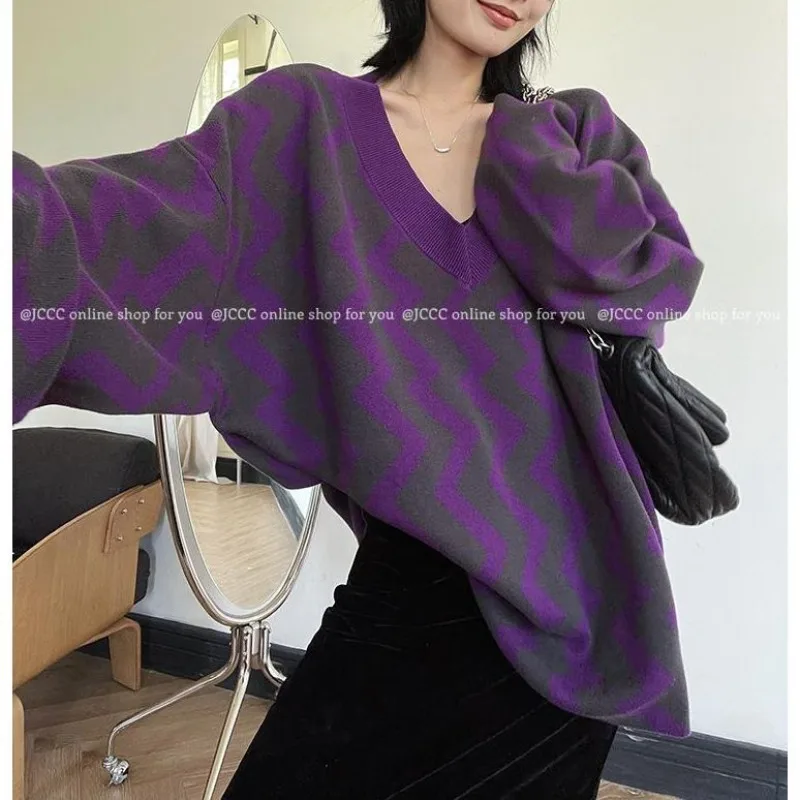 Purple Contrasting Water Ripples 2025 Spring and Autumn New Color-blocking Loose Long-sleeved Sweater V-neck Sweater Top for Wom