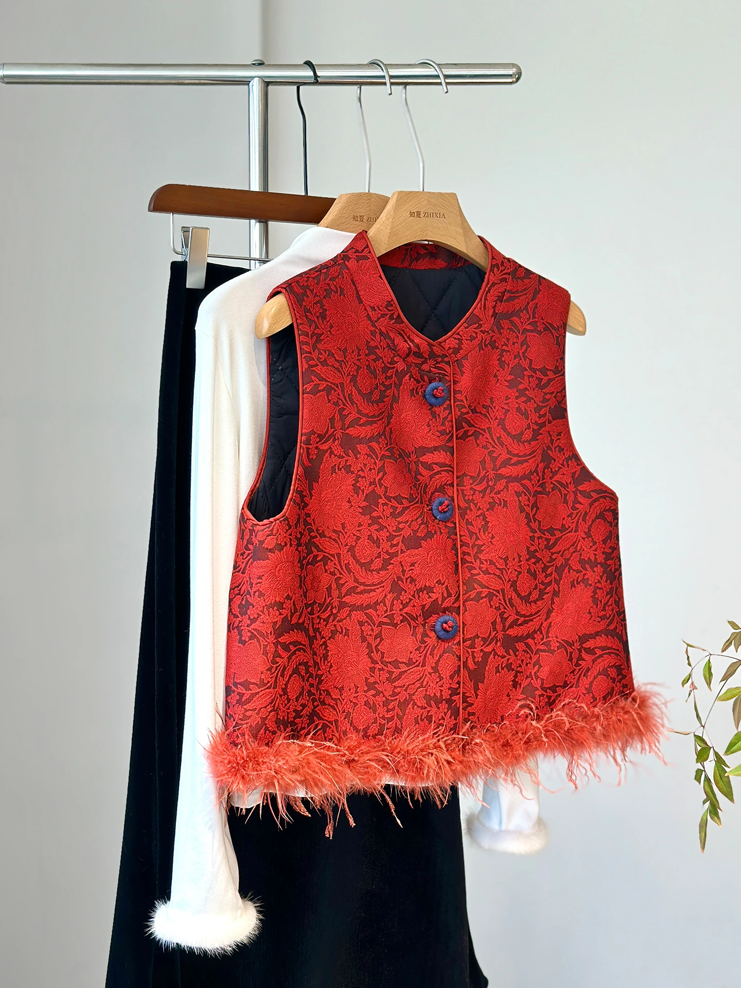 Red New Chinese Style Vest Women's Western Youthful-Looking National Year Robe Clothes Quilted Outer