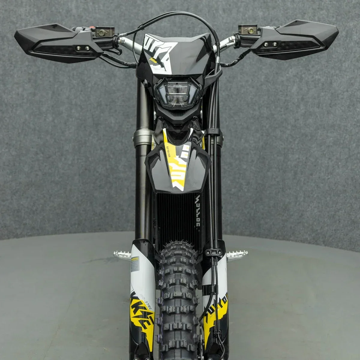 SURRON Ultra bee Hand Guard Carbon Black Left Right hand Guard Windshield, Brake Guard, osłona kierownicy