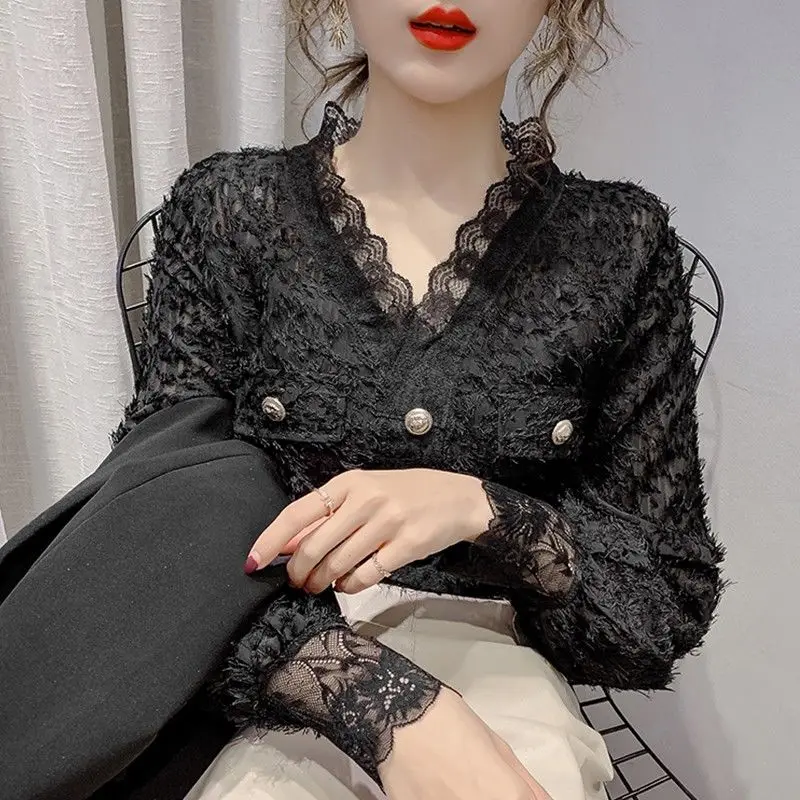 2023 New Spring Fashion Celebrity Temperament Tassel V-Neck Lace Shirt Women\'s Long Sleeve Foreigner Style Underlay Top Bottom