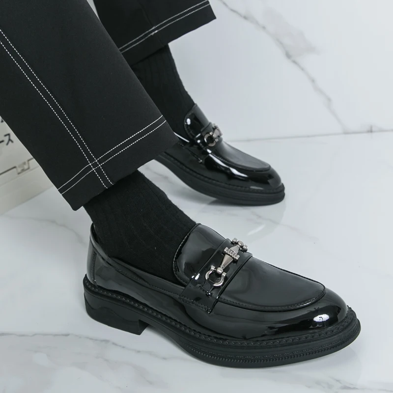 

Italian Style Minimalist Design Men's Leather Shoes Quality Anti Slip Versatile Loafers Brand Comfortable Slip-on Driving Shoes