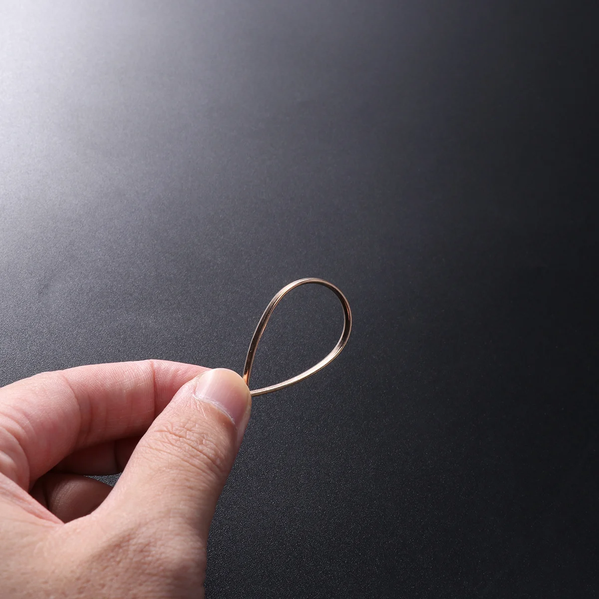 

30Pcs Waterdrop Open Back Bezel Pendant Alloy Hollow Frame Ideal for DIY Jewelry Making Resin Crafts Keychains Bracelets