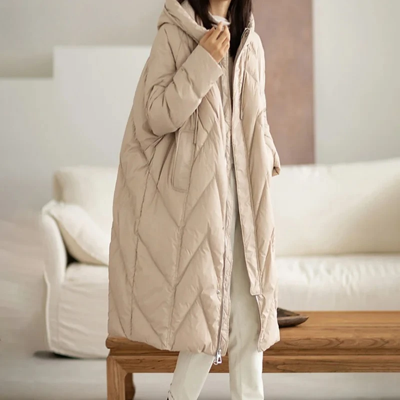 

Высокое качество, новинка 2026, женская длинная куртка на 90% белом утином пуху с капюшоном, повседневная свободная зимняя теплая верхняя одежда больших размеров