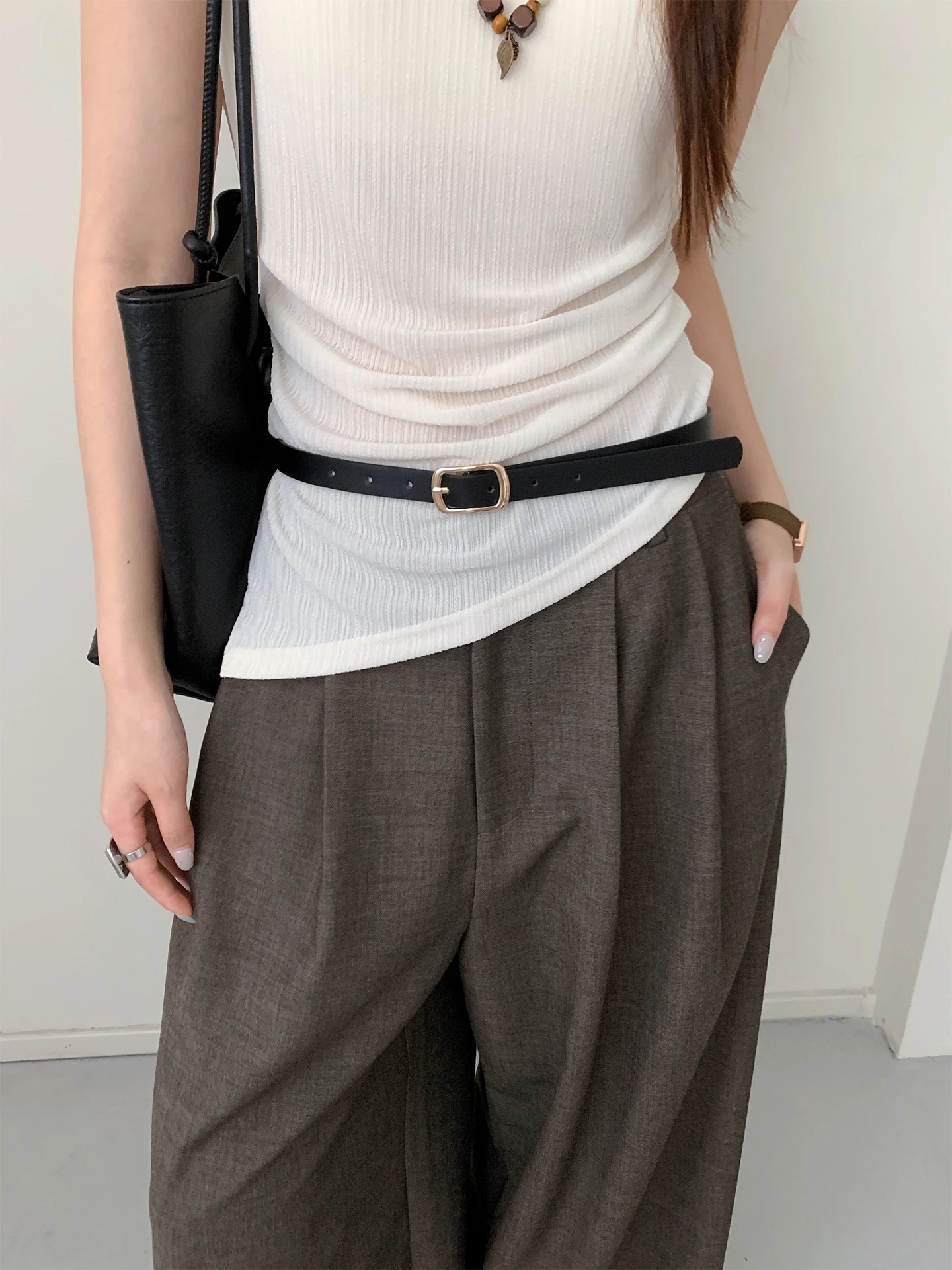 Vintage Old Money Style Gold Buckle Belt Women's High-End Lazy Style Leather Belt With Jeans Decorative Simple Accessory