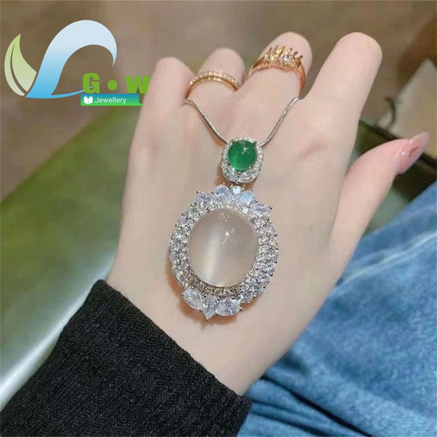 

Genuine Ice Type Chalcedony Necklace Cabochon K White Gold Rose Gold Plated Inlaid Pendant Agate Jade Jewelry Women Neck Accesso