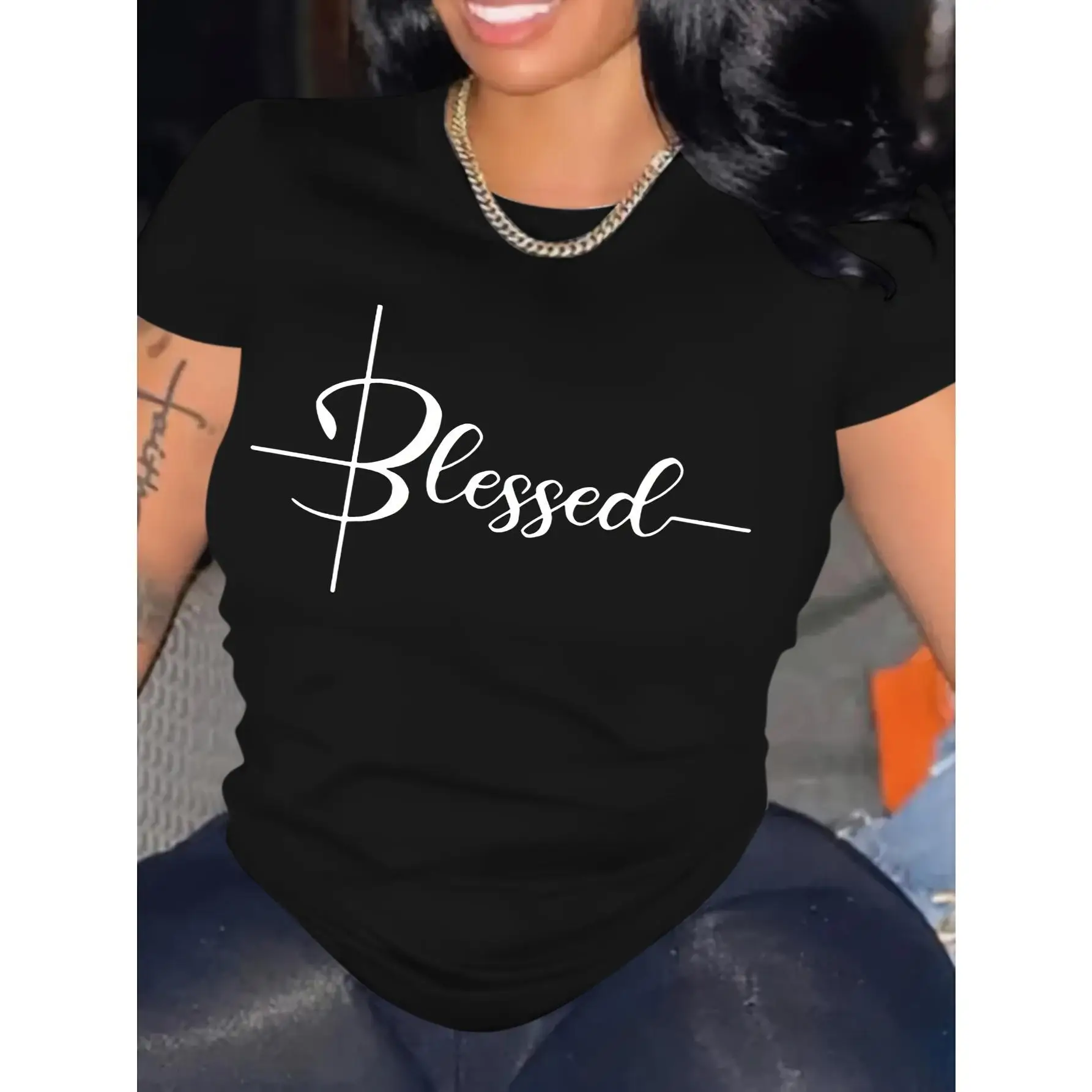

Women's Soft Short Sleeve T-Shirt - "BLESSED" Graphic Print, White Crew Neck Tee, Lightweight & Comfortable for Casual Attire