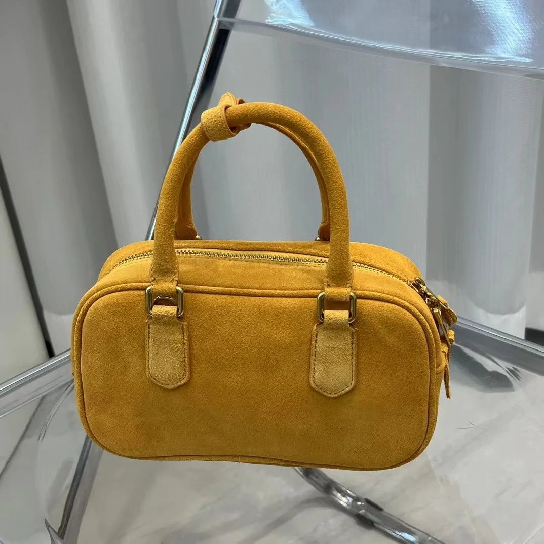 

Niche Design American Retro Matte Cowhide Boston Bowling Bag High-end Sense Versatile Single Shoulder Messenger Women's Bag