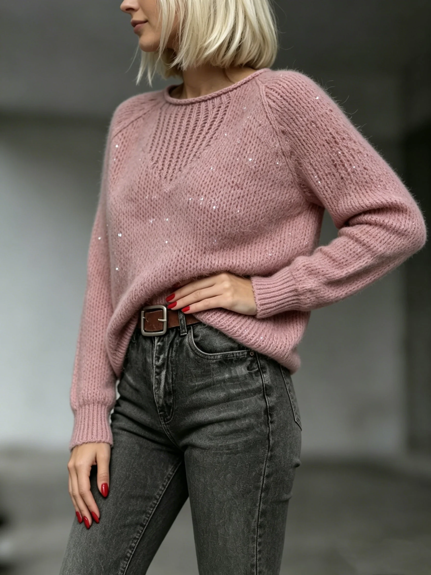 Damen-Strickoberteil in Übergröße mit Pailletten, modisch, elegant und vielseitig, geeignet für Herbst und Winter. – Detail 2