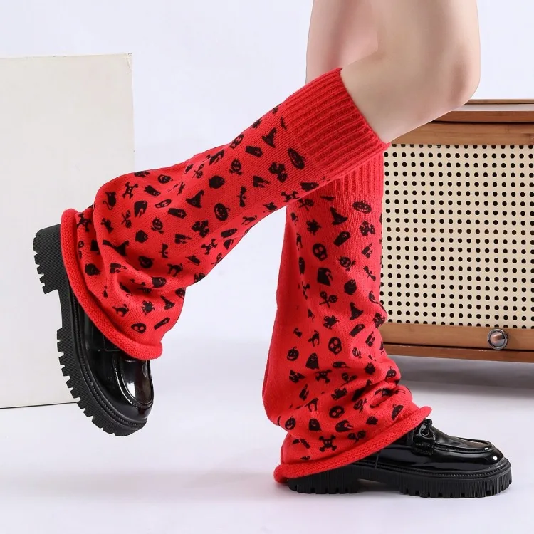 

​​Halloween Socks Costume Accessories - Novelty Graffiti Crew Socks, Warm Knitted Leg Warmers for Women, Fall Winter Party Gift​