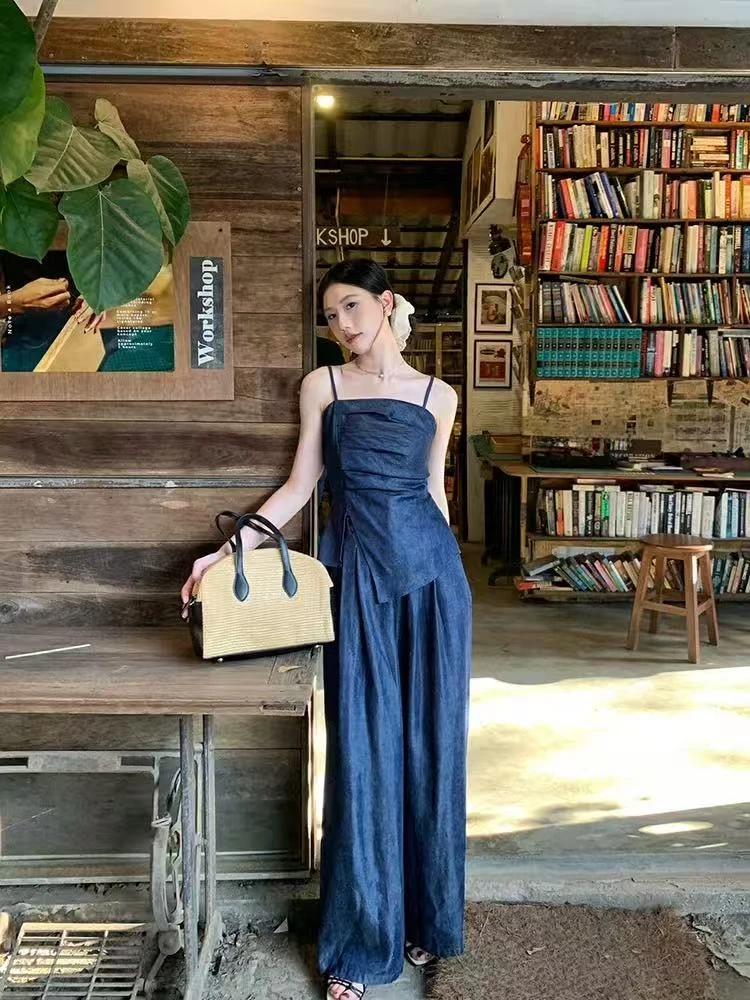 

Casual Sexy Suit Women's Spring Summer Pleated Strap Vest High Waist Wide Leg Jeans Two-piece Set Fashion Female Clothes