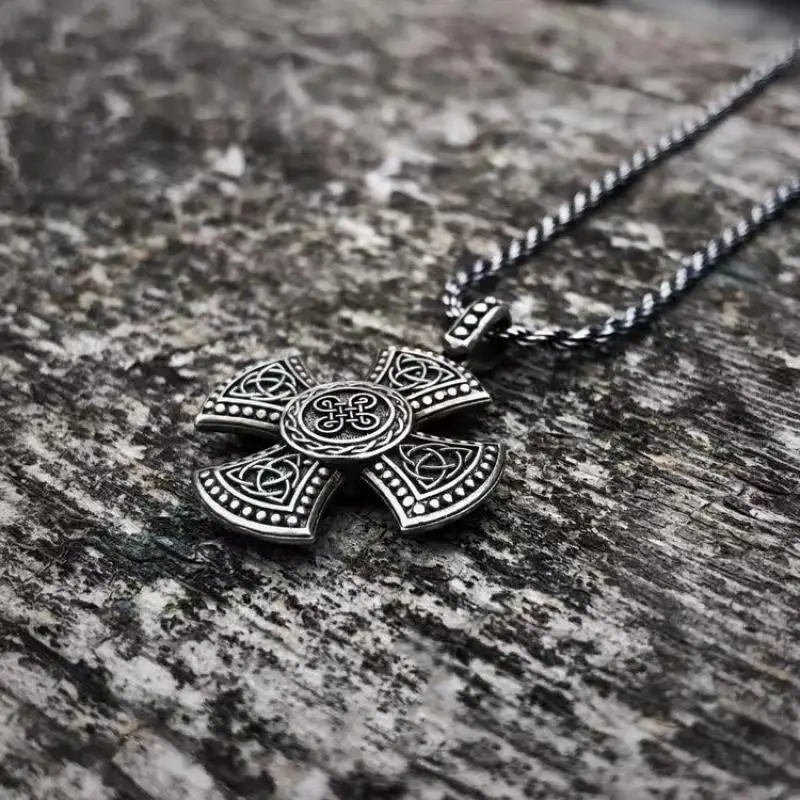 Celtic Rune Cross Pendant Norse Mythology Irish Knot Trinity Necklace Men\'s Vintage Punk Jewelry Gifts