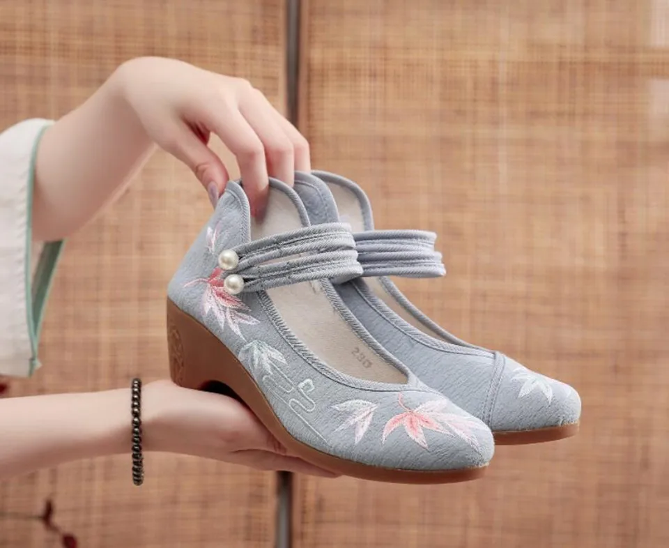 Women Ankle Button Strap Pumps Ethnic Embroidery Mary Jane Dress Shoes Mid Heel Cotton Fabric Espadrilles Vintage Sandals