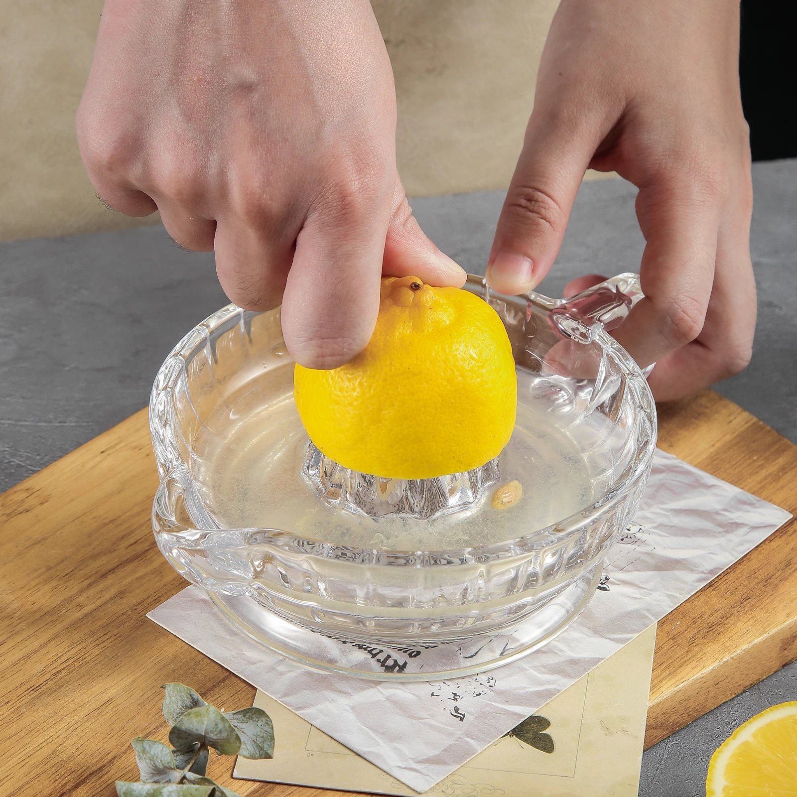 Glass Citrus Juicer with Reamer Heavy Duty Lemon Squeezer Kitchen for Home Camping Picnics Trips Parties Travel