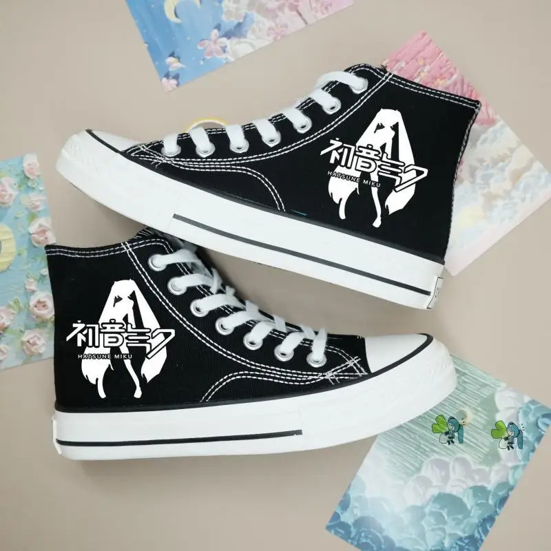 Kawaii hatsune miku primavera e outono novos sapatos de lona bonito dos desenhos animados masculino e feminino na moda alta superior sapatos casuais presente do feriado