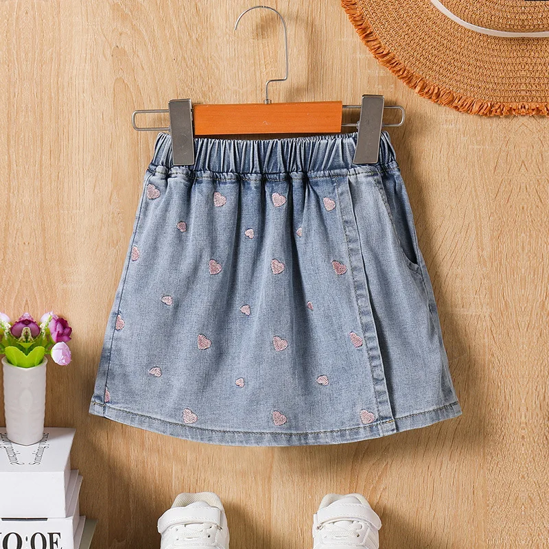 

2025 Spring and Summer New Girl Baby Girl Trendy Fashion Simple Love Printed Jeans Skirt Pants