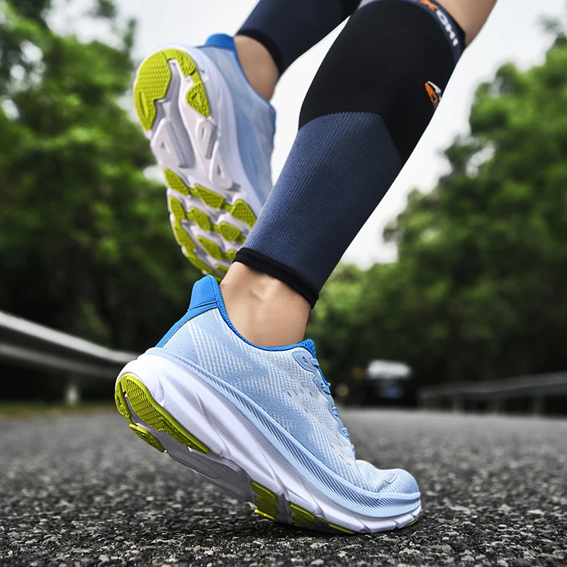 

Men's and Women's Casual Sports Shoes, High Quality Running Shoes, Classy Design, Mesh Breathable Sneaker