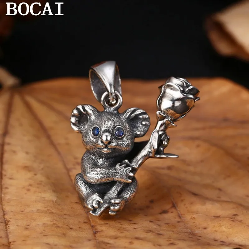 

BOCAI Новый S925 Стерлингового Серебра Твердый Gute Коала держит Роза Кулон Женский Подарок На День Святого Валентина