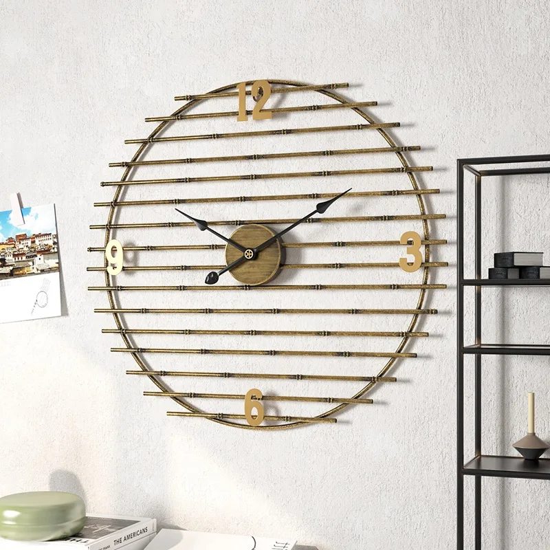

Creative fashion wall clock living room home clock simple sofa background retro wall wall hanging simple clock