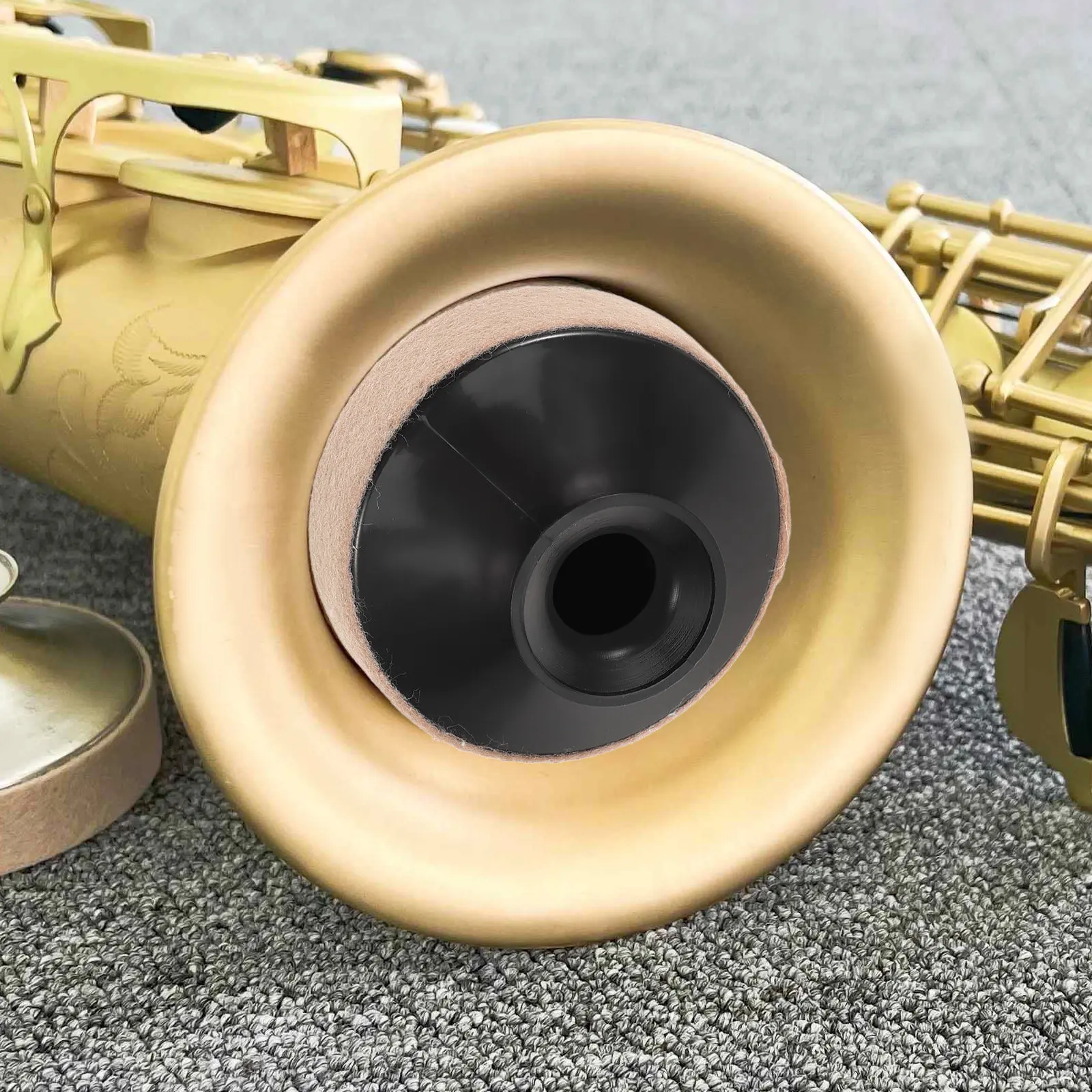 Alto Saxophone Mute Professional Sound Dampener for Silent Practice Reduces Noise Resonance Effective Tone Control Sax Mute
