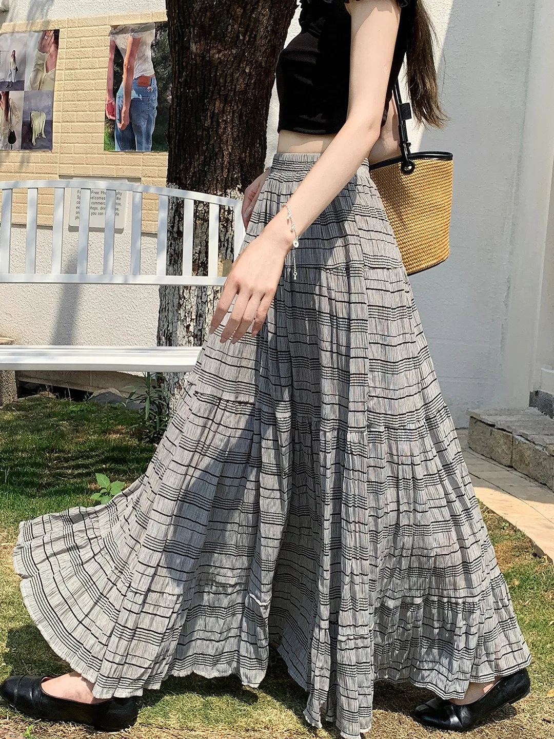 

Серая плотная плиссированная юбка-полусолнце в полоску с эластичным поясом, женская летняя, простой корейский дизайн, в стиле Lazy Design, модель Sensation Umbrella L