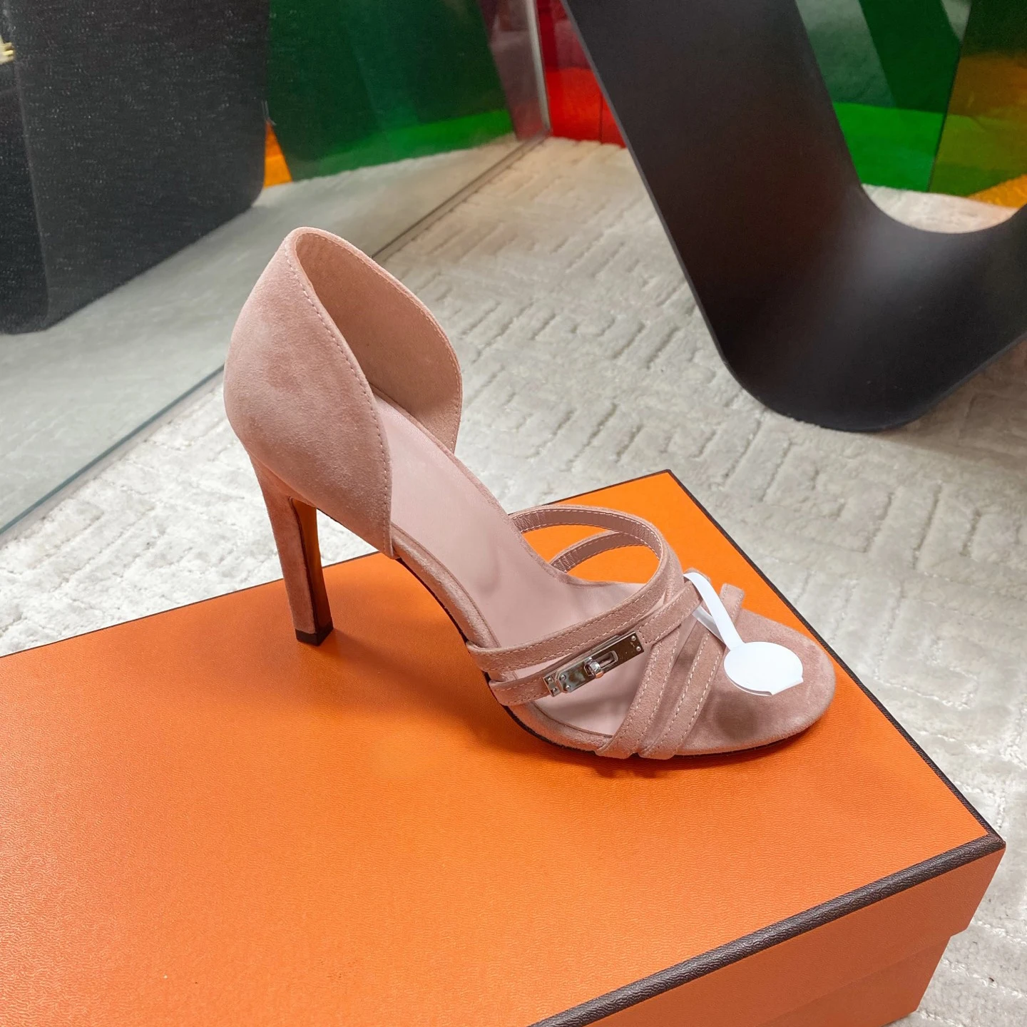 جديد حار بيع جلد طبيعي تسولي الصنادل ذات الكعب الصنادل النسائية أحذية عالية الكعب مع مشبك معدني تصميم حجم 35-42 #3