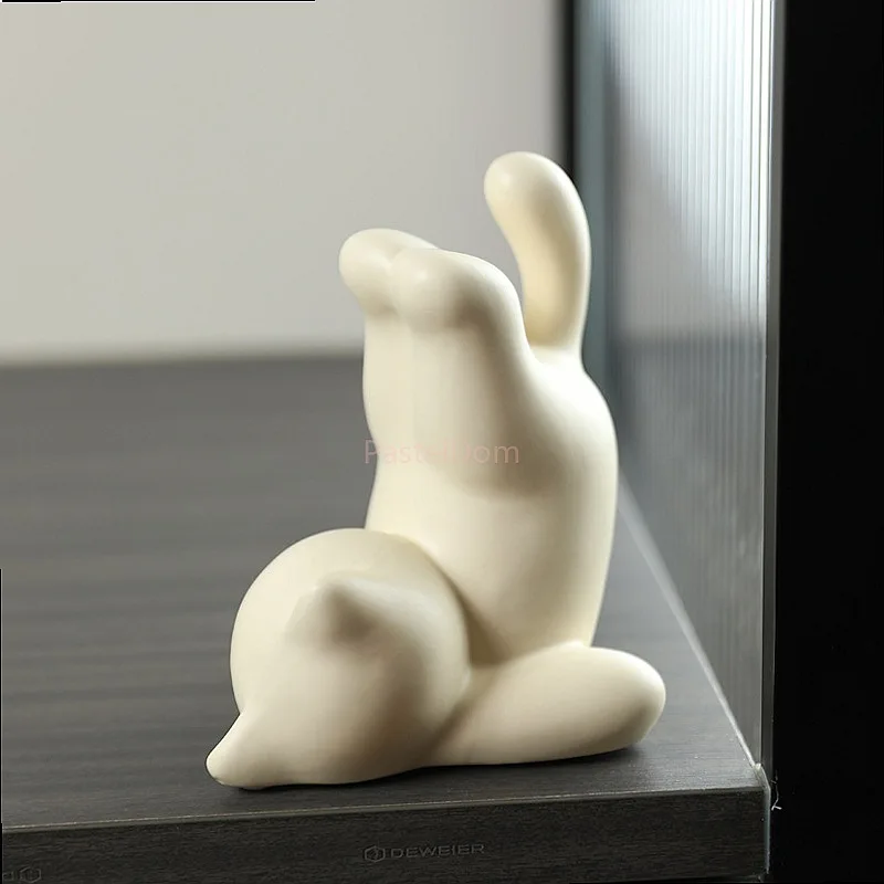 Modern Upside Down Ceramic Cat Figurine Abstract Art Home Decor for Living Room TV Cabinet Wine Cabinet Office