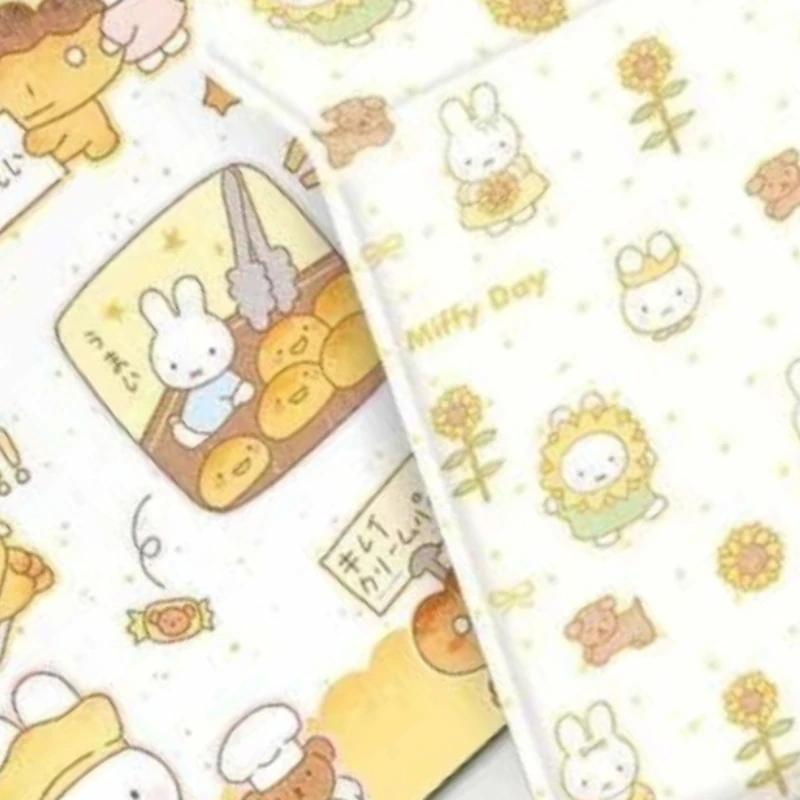 Cartoon Kawaii New Style Folding Mirror HD Portable Cosmetic Mirror Dormitory Dressing Up Good Texture Simple Good Looks Miffy