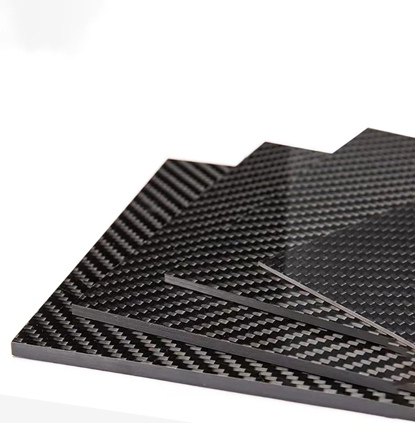 Black Carbon Fiber Kydex Thermoplastic Board is sSuitable For DIY Knife Sheaths and Gun Holsters. Thickness: 1.5/2mm